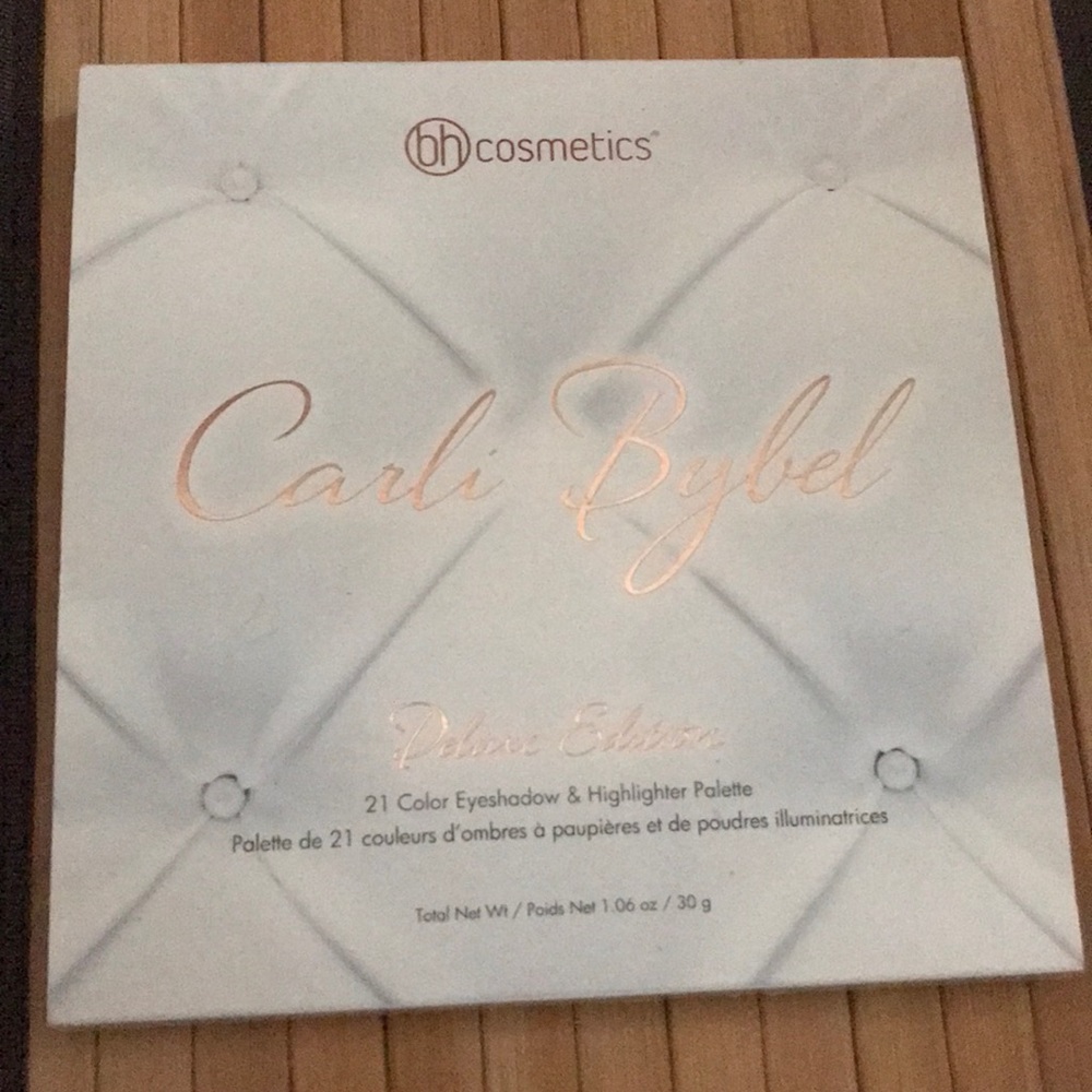 Carli Bybel palette 💋